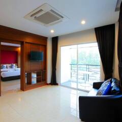 Отель Sungthong Kamala Beach Resort комната для гостей
