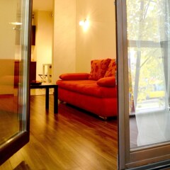 Отель Autobudget Apartments Towarowa Польша, Варшава - отзывы, цены и фото номеров - забронировать отель Autobudget Apartments Towarowa онлайн комната для гостей фото 2