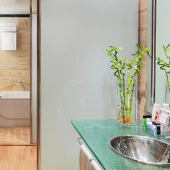 Отель H10 Marina Barcelona ванная