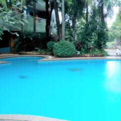 PJ Phuket Town Hotel бассейн фото 2