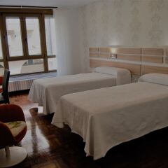 Отель Hostal San Fernando Испания, Сантандер - отзывы, цены и фото номеров - забронировать отель Hostal San Fernando онлайн комната для гостей фото 3