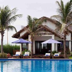 Отель Blue Bay Mui Ne Resort & Spa бассейн фото 3