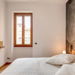 Отель M&L Apartment - case vacanze a Roma Италия, Рим - 1 отзыв об отеле, цены и фото номеров - забронировать отель M&L Apartment - case vacanze a Roma онлайн сейф в номере