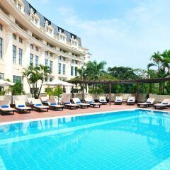 Отель Hilton Hanoi Opera бассейн фото 2