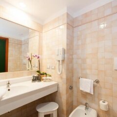 Отель Bv Oly Рим ванная