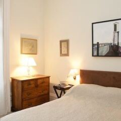 Отель A Place Like Home - Lovely Flat in Pimlico Area Великобритания, Лондон - отзывы, цены и фото номеров - забронировать отель A Place Like Home - Lovely Flat in Pimlico Area онлайн комната для гостей фото 3