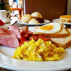 Dinso Mon Hotel Бангкок питание фото 2
