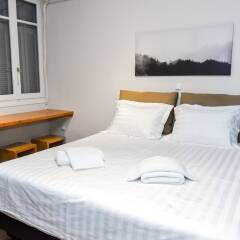 Отель Brand-new Modern Flat in Central Athens комната для гостей фото 4