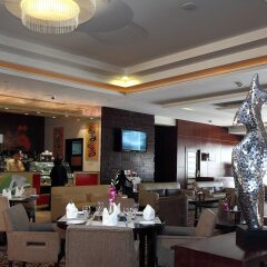 Holiday Inn Al Khobar - Corniche, an IHG Hotel in Al Khobar, Saudi Arabia from 117$, photos, reviews - zenhotels.com meals