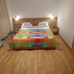 Отель Springs Черногория, Будва - отзывы, цены и фото номеров - забронировать отель Springs онлайн комната для гостей фото 5