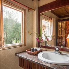 Отель Sapa Garden Bed and Breakfast Вьетнам, Шапа - отзывы, цены и фото номеров - забронировать отель Sapa Garden Bed and Breakfast онлайн ванная
