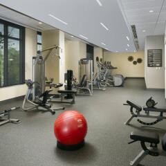 Отель Hampton Inn Washington DC NoMa Union Station фитнесс-зал фото 2