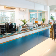 Отель KP Seaview Jomtien гостиничный бар