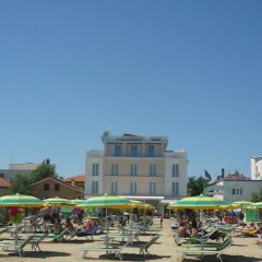 Отель Albergo Aquila Римини пляж фото 2