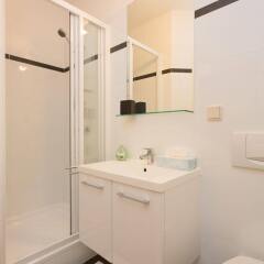 Отель Jupiter Apartment Esslinggasse Австрия, Вена - отзывы, цены и фото номеров - забронировать отель Jupiter Apartment Esslinggasse онлайн ванная фото 2