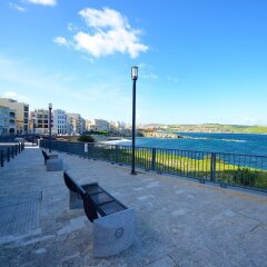 Апартаменты Harbour Lights Apartments Сан-Пауль-иль-Бахар спортивное сооружение