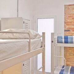 Отель Hola Hostal Collblanc удобства в номере фото 2