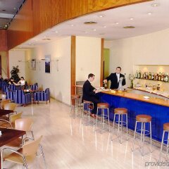 Catalonia Gran Hotel Verdi гостиничный бар