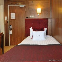 Отель DoubleTree by Hilton London – West End комната для гостей фото 3