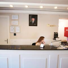 Menendi Otel Турция, Фоча - отзывы, цены и фото номеров - забронировать отель Menendi Otel онлайн интерьер отеля