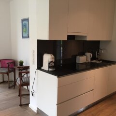 Отель Vienna Garden Residence в номере