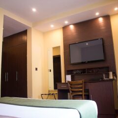 Atlantic Hotel And Suites удобства в номере