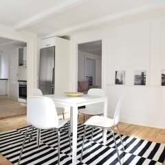 Отель Stay in the Heart of Copenhagen Копенгаген комната для гостей