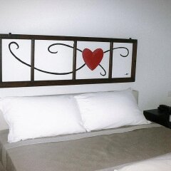 Hotel La Variante Фонтевиво сейф в номере