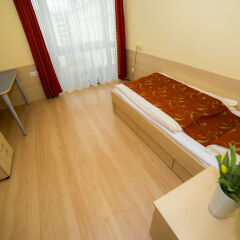 Отель myNext - Westbahnhof Hostel One Австрия, Вена - 1 отзыв об отеле, цены и фото номеров - забронировать отель myNext - Westbahnhof Hostel One онлайн комната для гостей фото 4
