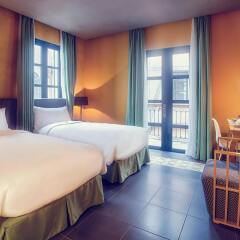 Отель Mercure Danang French Village Bana Hills Вьетнам, Дананг - отзывы, цены и фото номеров - забронировать отель Mercure Danang French Village Bana Hills онлайн комната для гостей фото 4