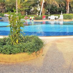 Апартаменты Sea View 1 bed Apartment Паттайя бассейн фото 3