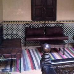 Отель Riad Boutouil балкон