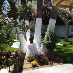 Отель Villas By Seric,15' walking to the beach Торремолинос помещение для мероприятий