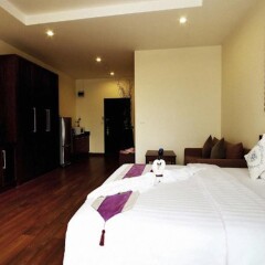 Отель Icheck Inn Residence Sukhumvit 20 Бангкок сейф в номере