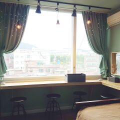 Отель Takustay Sinchon гостиничный бар