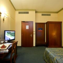 Отель Zanhotel Europa Италия, Болонья - отзывы, цены и фото номеров - забронировать отель Zanhotel Europa онлайн удобства в номере