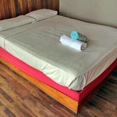 Отель Tropic of Capricorn - Hostel Фиджи, Вити-Леву - отзывы, цены и фото номеров - забронировать отель Tropic of Capricorn - Hostel онлайн сейф в номере