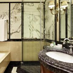 Hotel Grande Bretagne, a Luxury Collection Hotel, Athens ванная