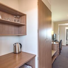 Suncourt Hotel & Conference Centre удобства в номере