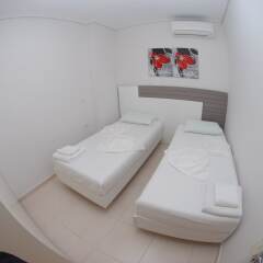 Апартаменты White Deluxe Apartments детские мероприятия фото 2