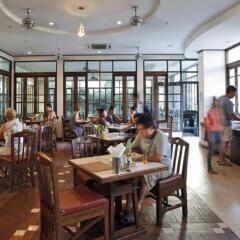 Pattaya Loft Hotel питание
