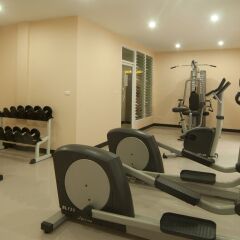 Отель Rattana Residence Thalang фитнесс-зал фото 2