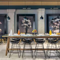 Отель OKKO Hotels Lyon Pont Lafayette гостиничный бар