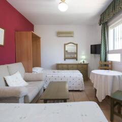 Отель Apartamentos La Fonda фото 3