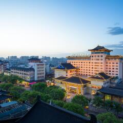 Отель Jin Jiang West Capital International Hotel Китай, Сиань - отзывы, цены и фото номеров - забронировать отель Jin Jiang West Capital International Hotel онлайн балкон