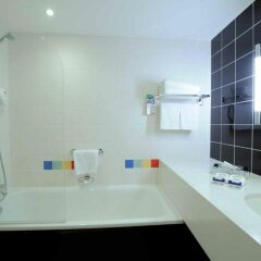 Отель Park Inn By Radisson City Centre Манчестер ванная