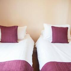 Отель Royal Mile Accommodation Великобритания, Эдинбург - отзывы, цены и фото номеров - забронировать отель Royal Mile Accommodation онлайн комната для гостей