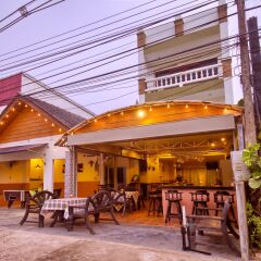 Lanta Hugs and Hostel Ланта питание фото 2
