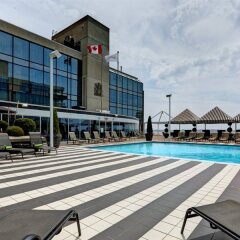 Отель Radisson Hotel Admiral Toronto-Harbourfront Канада, Торонто - отзывы, цены и фото номеров - забронировать отель Radisson Hotel Admiral Toronto-Harbourfront онлайн бассейн фото 3