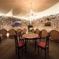 Отель Weingut Donà Аппиано-сулла-Страда-дель-Вино гостиничный бар